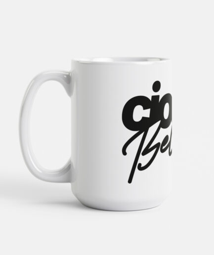 Tazza bianca in ceramica con logo CiosaBella nero, gadget merchandising del brand CiosaBella